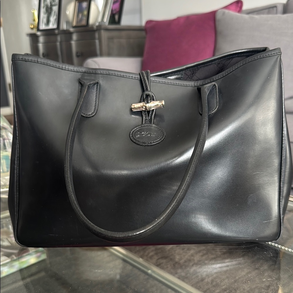 Longchamp Sleek Black Leather Tote with Sturdy Handles